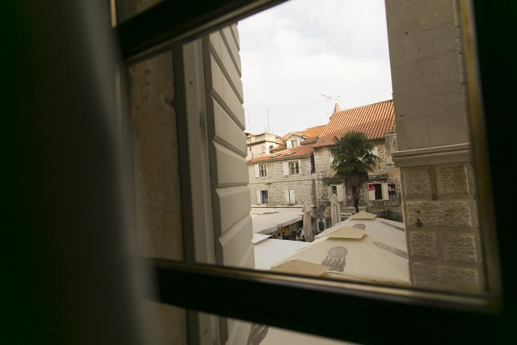 City Hostel Trogir Exteriör bild