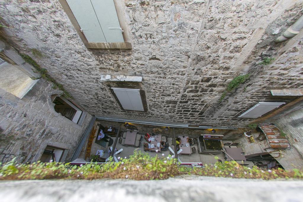 City Hostel Trogir Rum bild