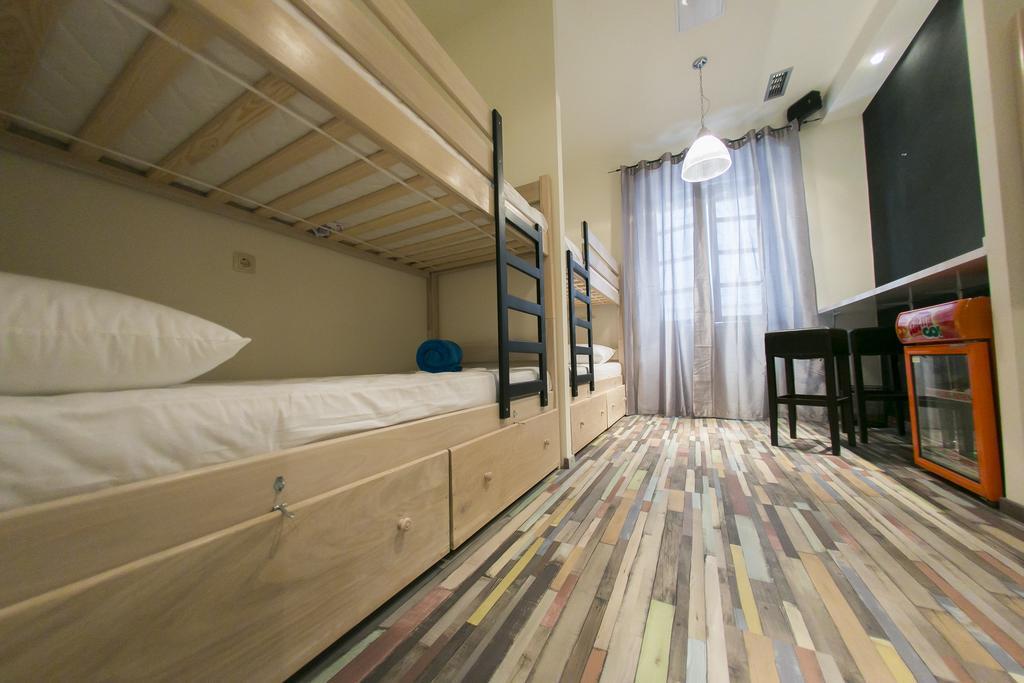 City Hostel Trogir Rum bild