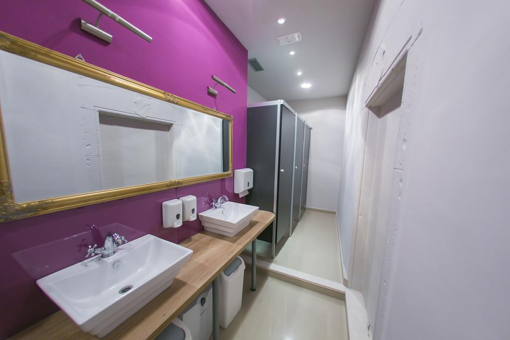 City Hostel Trogir Exteriör bild